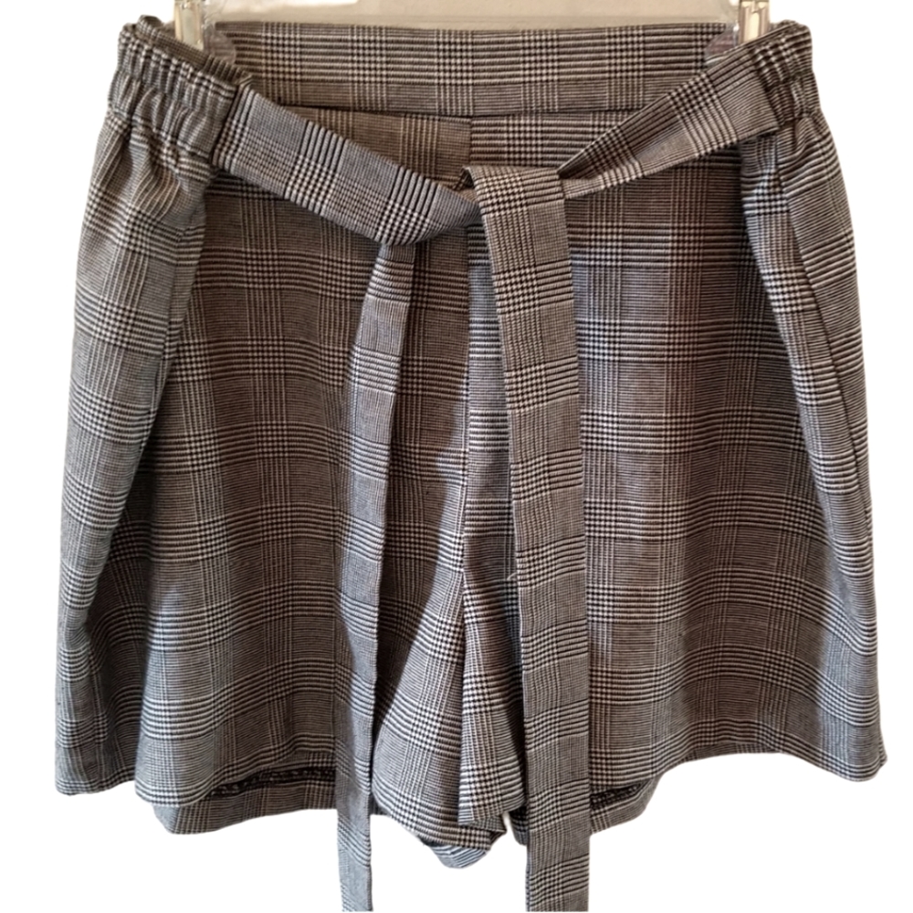 Forever 21 Shorts Size 1X EUC